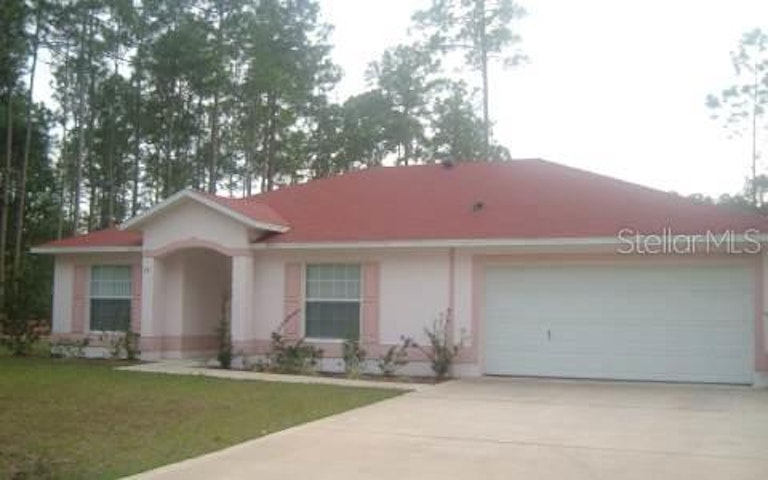 Photo 1 of 1 - 22 Richelieu Ln, Palm Coast, FL 32164