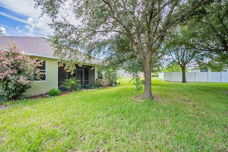 Photo 29 of 30 - 1718 Palmerston Cir, Ocoee, FL 34761