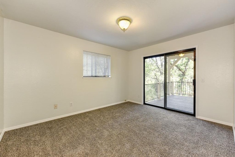 Photo 34 of 79 - 12136 Poplar Rd, Auburn, CA 95602