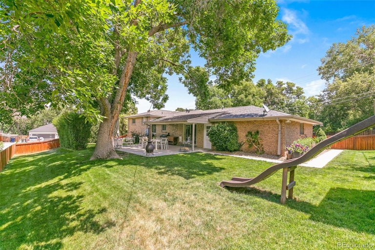 Photo 34 of 35 - 2689 Quail St, Lakewood, CO 80215