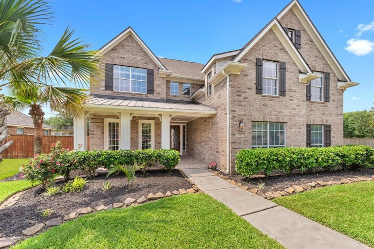 Photo 33 of 39 - 333 Grand Creek Dr, League City, TX 77573