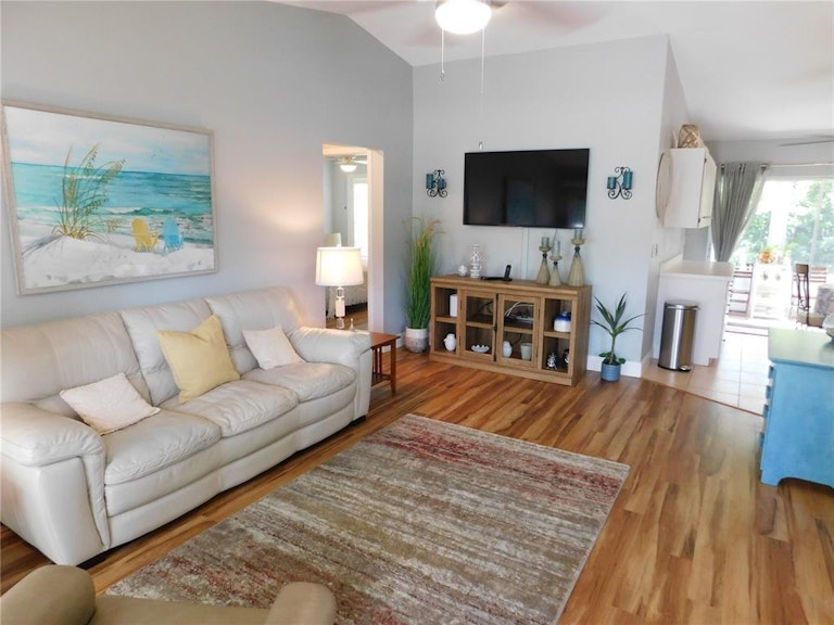 Photo 2 of 18 - 4006 34th Ave W #80, Bradenton, FL 34205