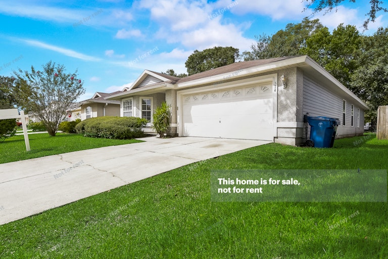 Photo 10 of 30 - 574 Chancellor Dr W, Jacksonville, FL 32225