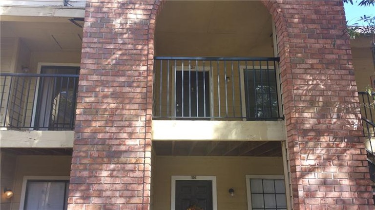 Photo 3 of 14 - 8653 Fancy Finch Dr #204, Tampa, FL 33614