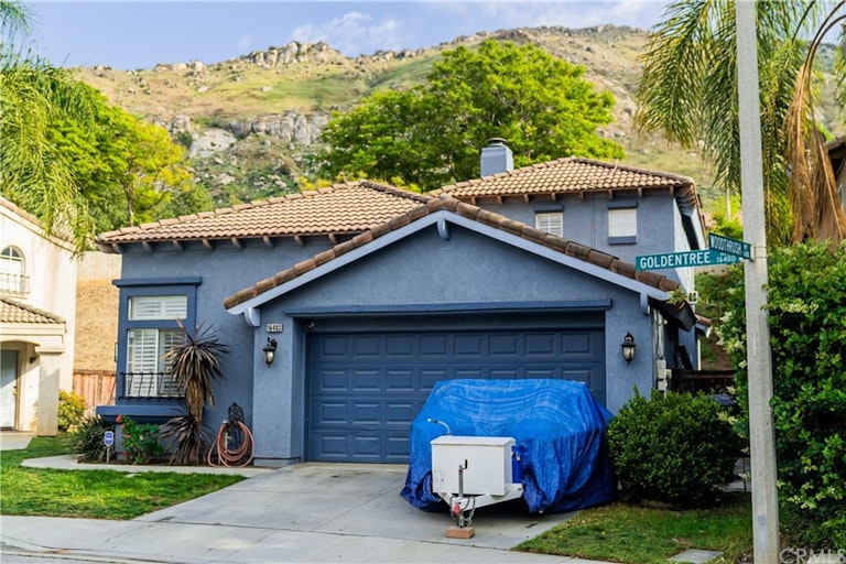 Photo 2 of 23 - 16483 Golden Tree Ave, Fontana, CA 92337