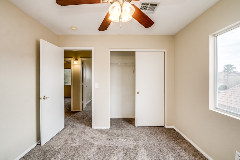 Photo 23 of 29 - 20244 N 30th Pl, Phoenix, AZ 85050