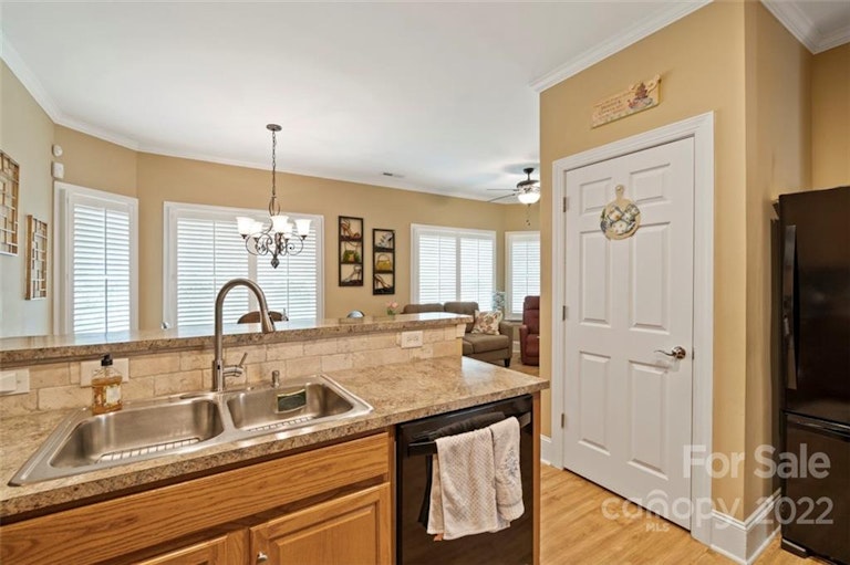 Photo 12 of 39 - 2409 Granville Pl, Monroe, NC 28110