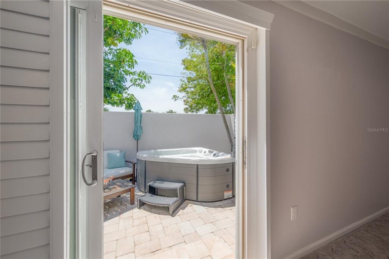Photo 35 of 54 - 11003 Peach Point Ct, Bradenton, FL 34209