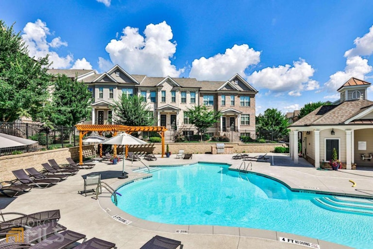 Photo 35 of 42 - 4213 Deming Cir, Atlanta, GA 30342