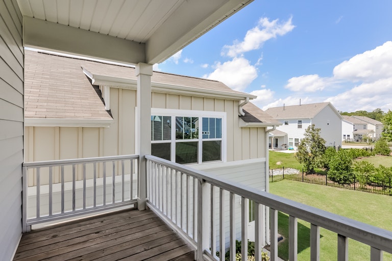 Photo 18 of 25 - 24 Plum Ln, Clayton, NC 27527