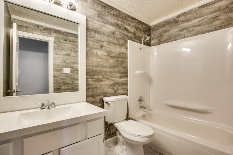 Photo 23 of 29 - 1677 Shannon Dr, Lewisville, TX 75077