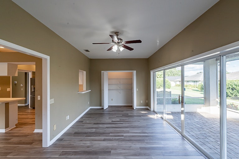 Photo 15 of 27 - 443 Sandestin Dr, Winter Haven, FL 33884