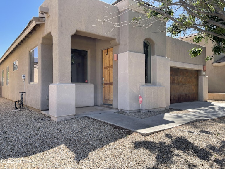 Photo 2 of 28 - 10405 S Painted Mare Dr, Vail, AZ 85641