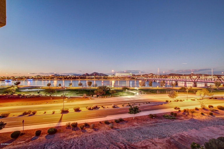Photo 27 of 45 - 425 W Rio Salado Pkwy #307, Tempe, AZ 85281