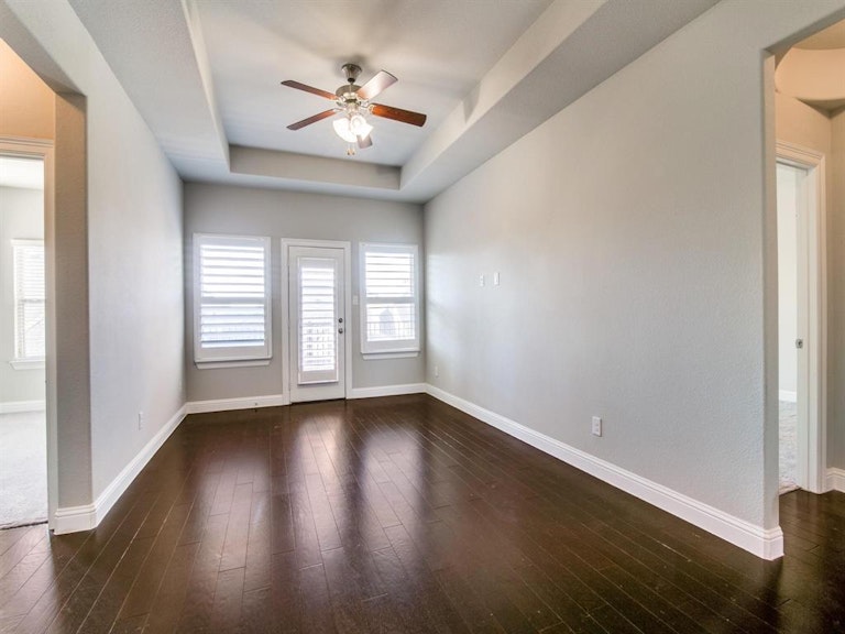 Photo 14 of 28 - 1613 Montage Dr, Garland, TX 75040