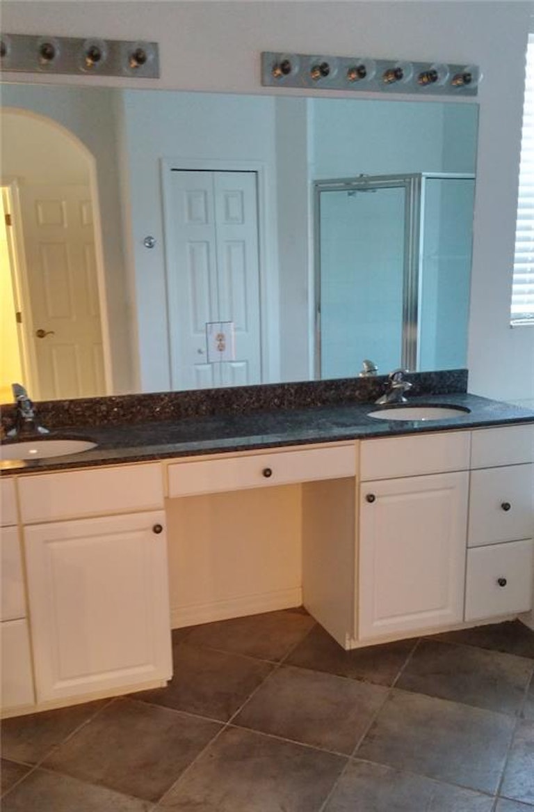 Photo 13 of 24 - 2111 Park Crescent Dr, Land O Lakes, FL 34639