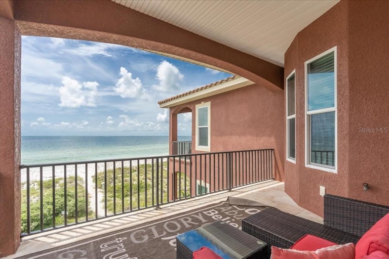 Photo 55 of 58 - 9548 W Gulf Blvd, Treasure Island, FL 33706