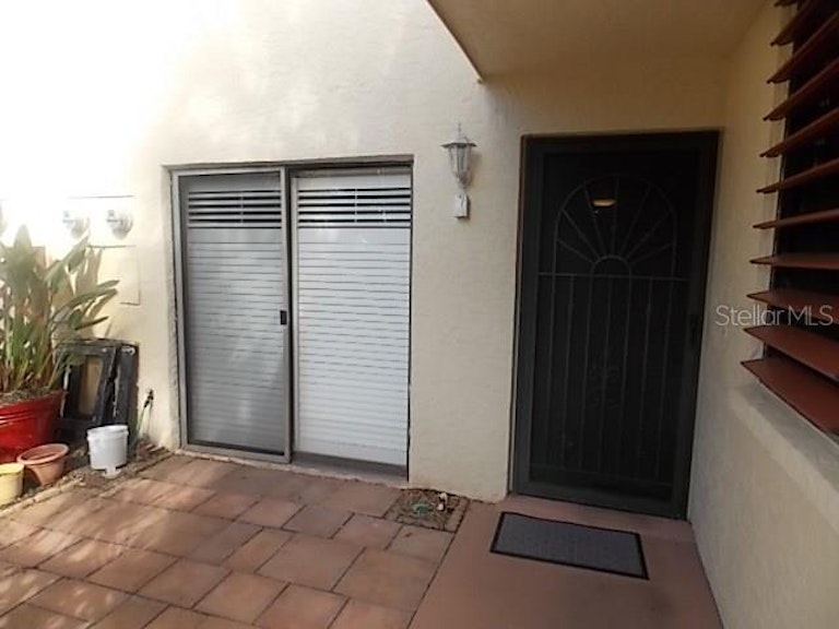 Photo 3 of 20 - 528 Spring Lakes Blvd #528, Bradenton, FL 34210