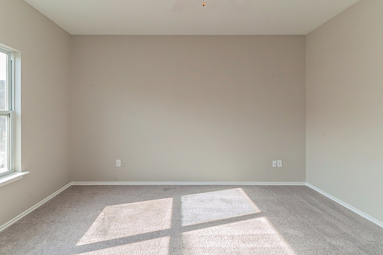 Photo 17 of 25 - 2800 Pasadena Ln, Arlington, TX 76015