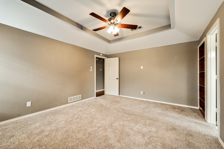 Photo 11 of 19 - 416 Kylie Ln, Wylie, TX 75098