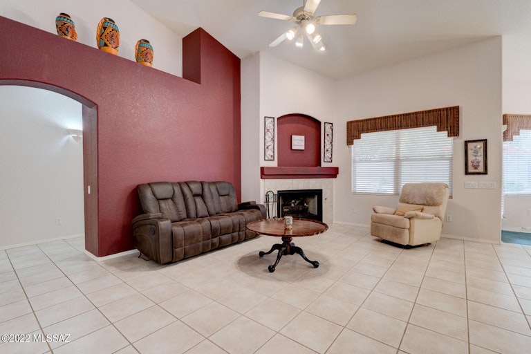 Photo 11 of 42 - 2264 W Noble Heights Dr, Tucson, AZ 85742