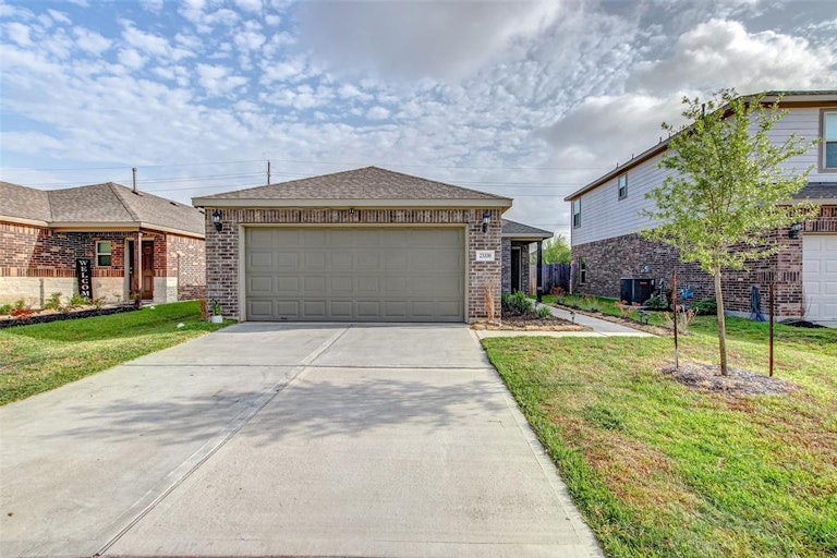 Photo 4 of 42 - 23330 Dovetail Colony Ct, Katy, TX 77493