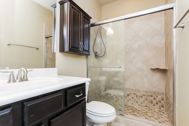 Photo 19 of 25 - 4105 Field Oak Dr, Wake Forest, NC 27587