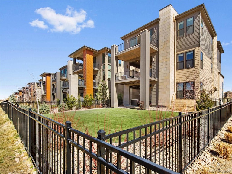 Photo 37 of 40 - 10165 Bellwether Ln, Lone Tree, CO 80124