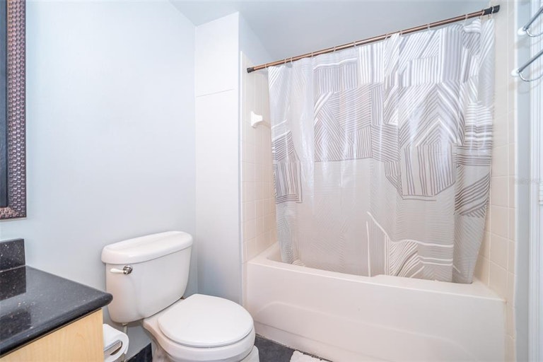 Photo 21 of 32 - 711 Centervale Dr #711, Kissimmee, FL 34747