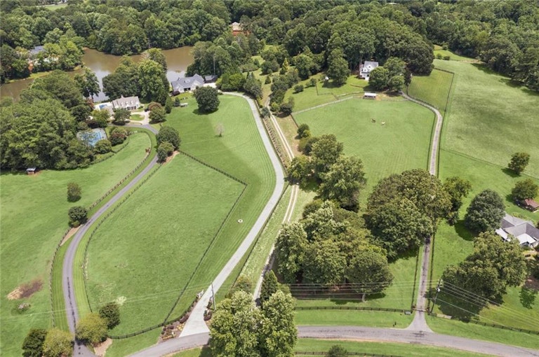 Photo 74 of 75 - 121 Pearls Farm, Alpharetta, GA 30004