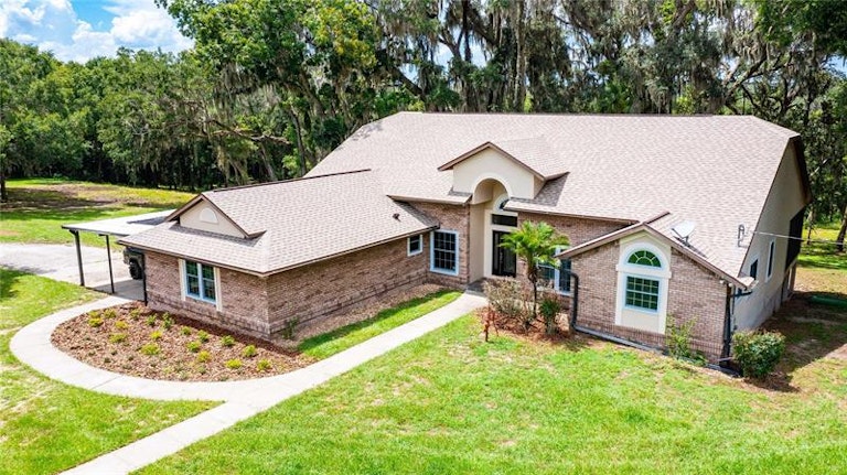Photo 13 of 95 - 31949 Amberlea Rd, Dade City, FL 33523