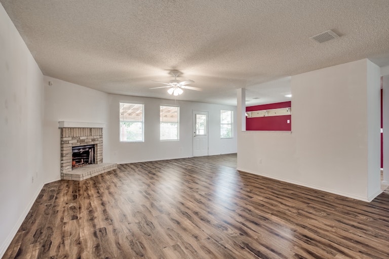 Photo 7 of 26 - 2904 Montague Trl, Wylie, TX 75098