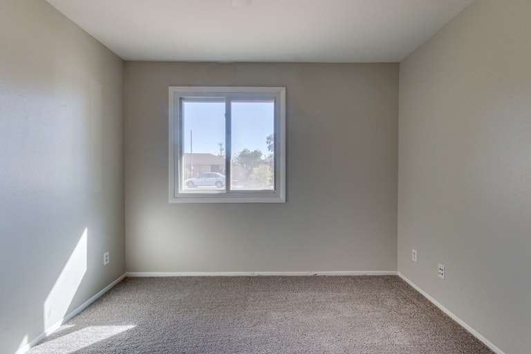 Photo 14 of 22 - 1230 E Manhatton Dr, Tempe, AZ 85282