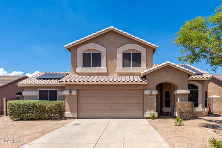 Photo 1 of 42 - 10822 W Quail Ave, Sun City, AZ 85373