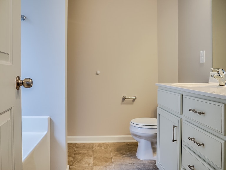 Photo 10 of 22 - 3726 Nicolyn Dr, Raleigh, NC 27616