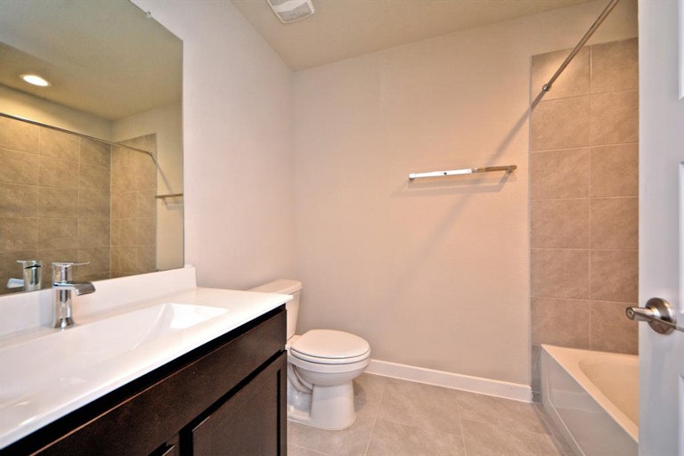 Photo 17 of 25 - 6919 Telford Hollow Trl, Richmond, TX 77407