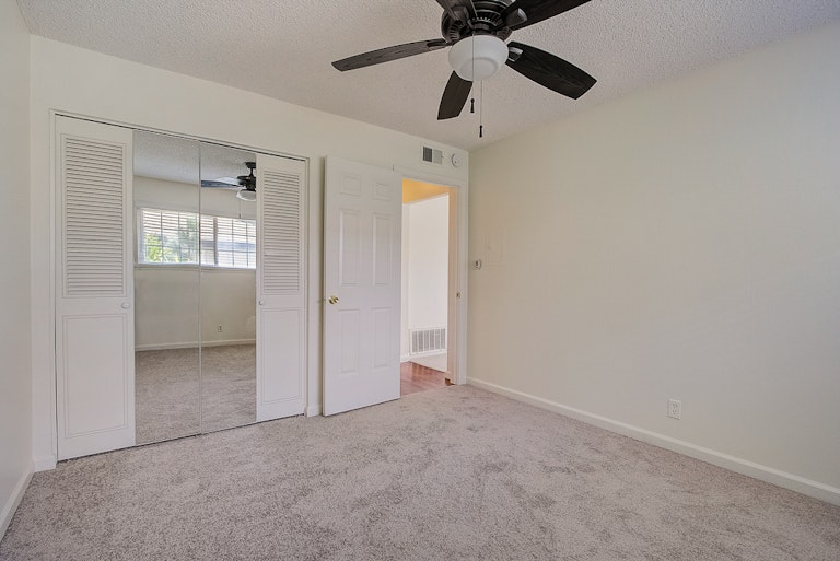 Photo 20 of 22 - 4525 Palm Ave #1, Sacramento, CA 95842