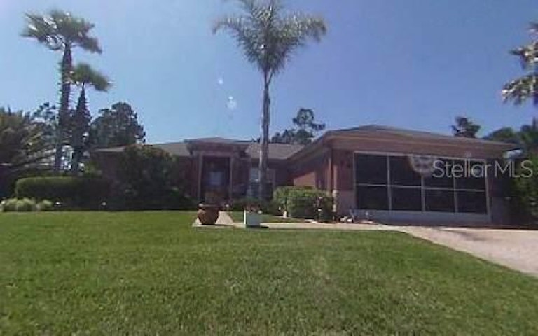 Photo 1 of 1 - 29 Lema Ln, Palm Coast, FL 32137