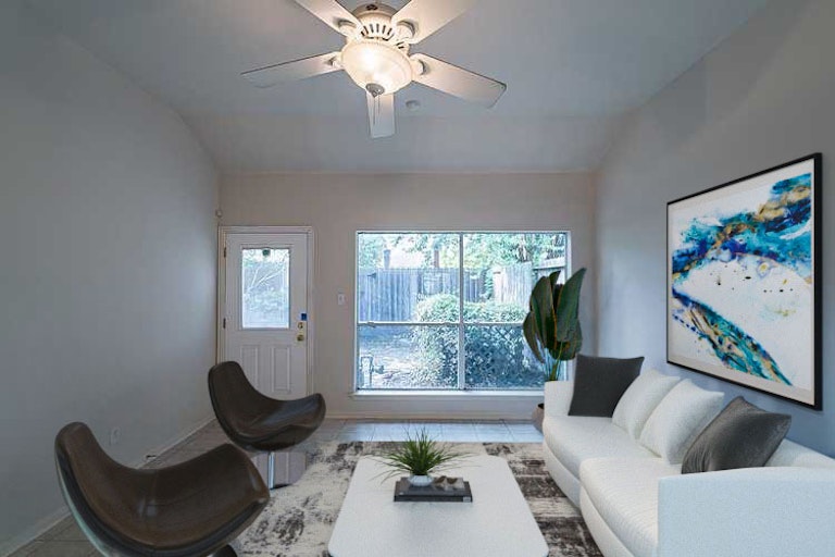 Photo 2 of 28 - 10218 Thornmont Ln, Houston, TX 77070