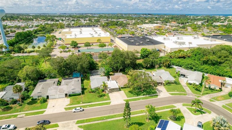 Photo 39 of 41 - 2331 Terry Ln, Sarasota, FL 34231