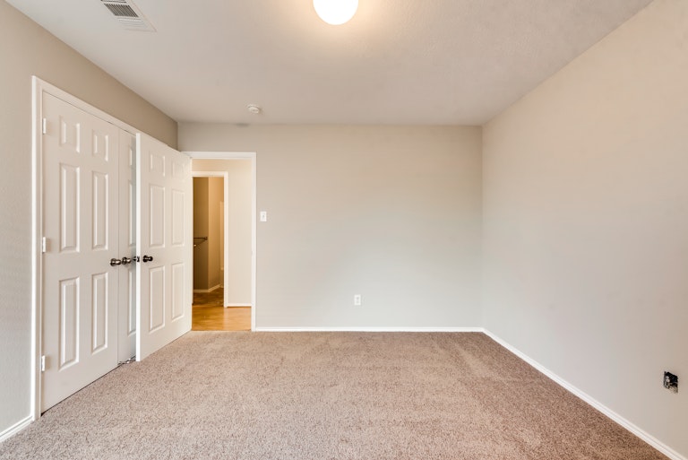 Photo 24 of 31 - 602 Azalea Dr, Fate, TX 75087