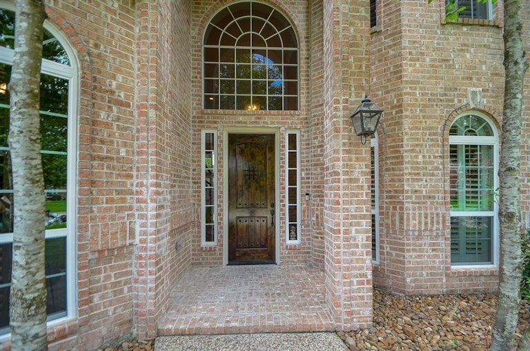 Photo 4 of 34 - 16307 Perry Pass Ct, Spring, TX 77379