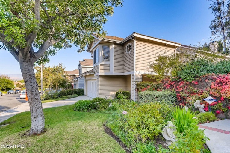Photo 28 of 28 - 12036 Alderbrook St, Moorpark, CA 93021