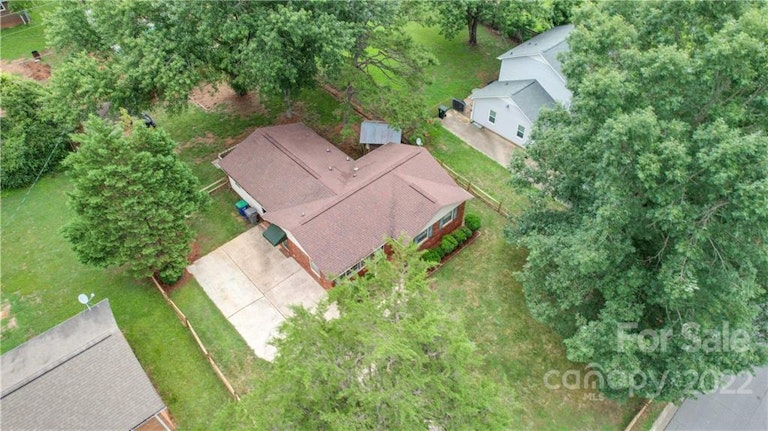 Photo 47 of 47 - 5802 Hillcrest Cir, Indian Trail, NC 28079