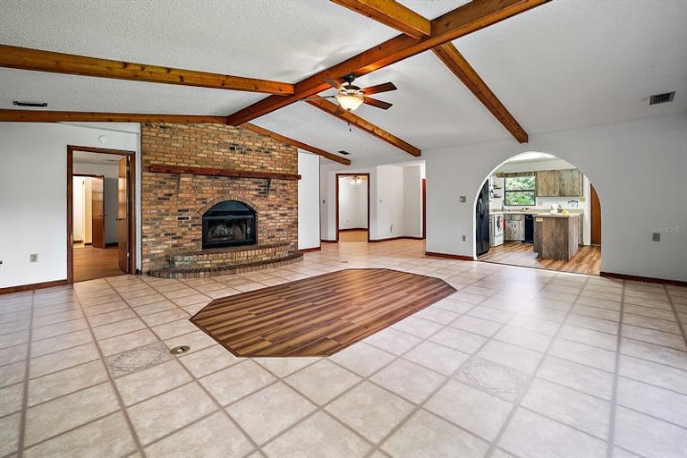 Photo 12 of 35 - 1449 Irma Rd, Eustis, FL 32726