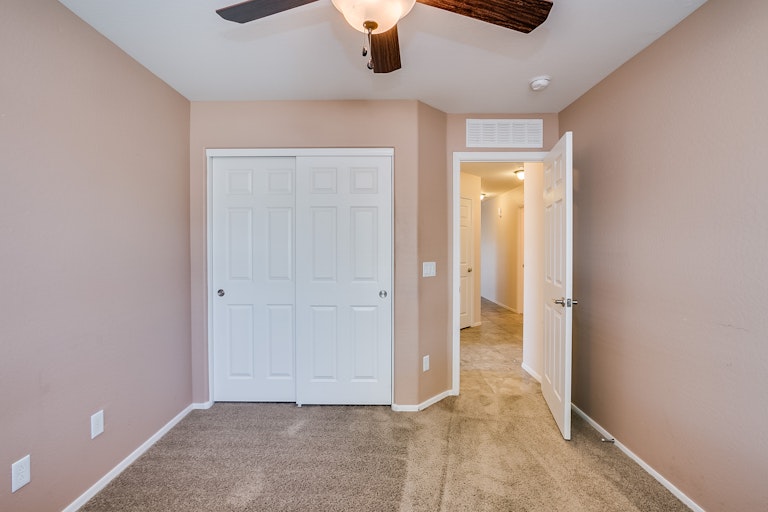 Photo 18 of 25 - 251 S 195th Dr, Buckeye, AZ 85326
