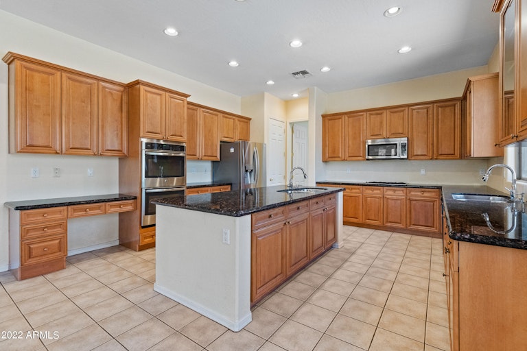 Photo 23 of 73 - 2517 S Constellation Way, Gilbert, AZ 85295