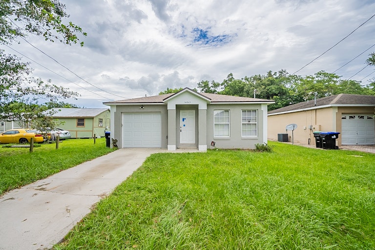 Photo 1 of 24 - 14843 Astrolyn St, Winter Garden, FL 34787