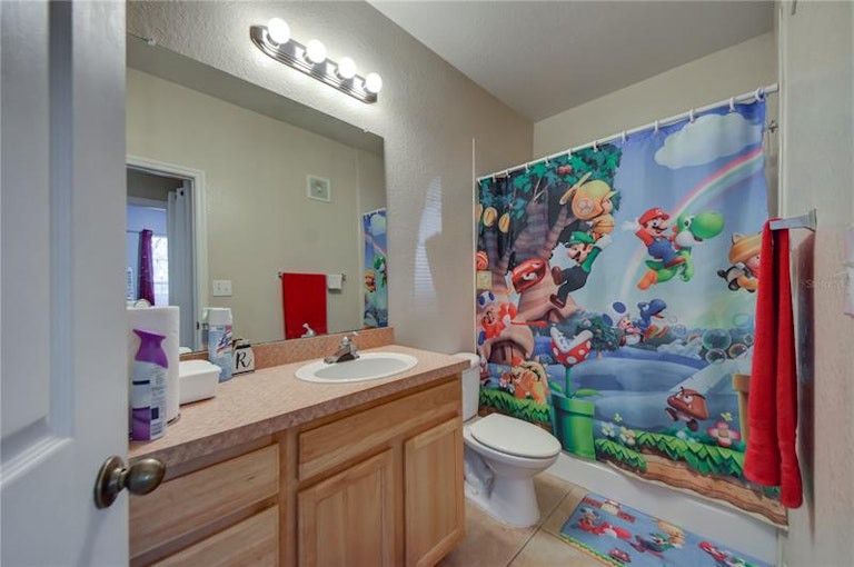 Photo 17 of 35 - 10103 Courtney Palms Blvd #202, Tampa, FL 33619