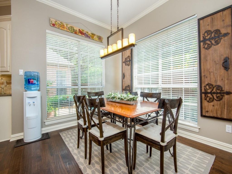 Photo 14 of 36 - 6205 Wittmore Pl, Plano, TX 75093